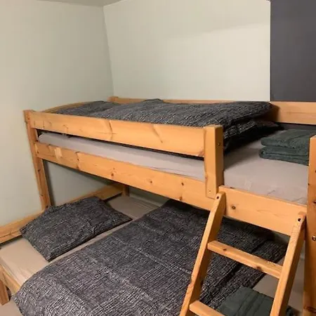 Storgata 150 Forste Etasje Appartement *